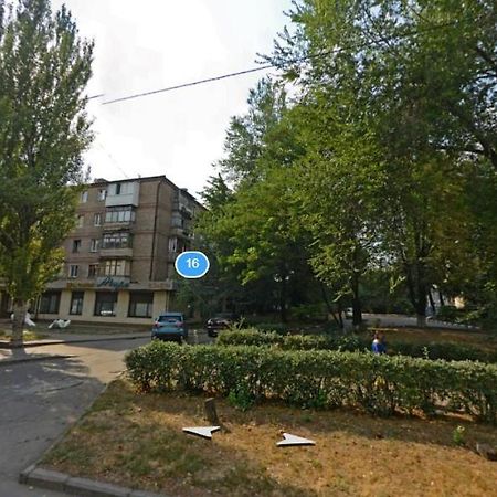 Apartment Studio On Mayakovskogo Avenue Zaporizhia Buitenkant foto