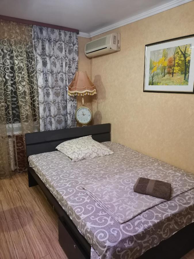 Apartment Studio On Mayakovskogo Avenue Zaporizhia Buitenkant foto